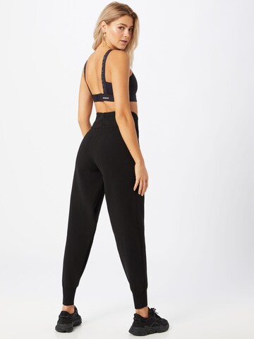 ADIDAS SPORTSWEAR Tapered Sportbroek in Zwart