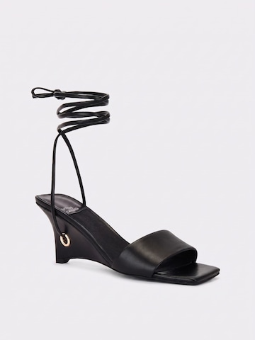 Jeffrey Campbell Sandaler med rem 'Ready' i sort