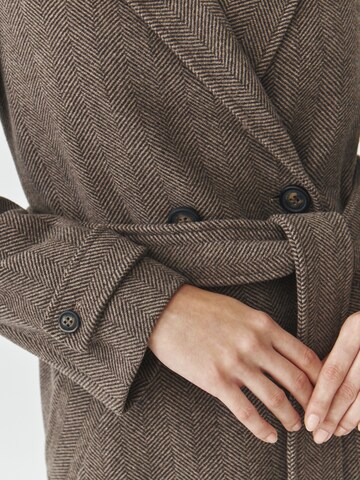 Cappotto di mezza stagione 'TEA 1' di TATUUM in marrone