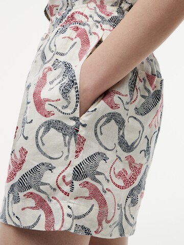 TOMMY HILFIGER Regular Trousers in White