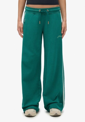 Loosefit Pantalon Superdry en vert : devant