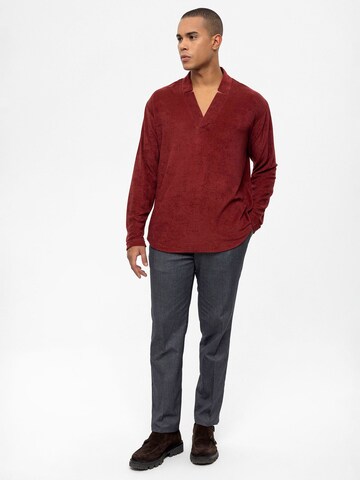 Antioch Shirt in Rood