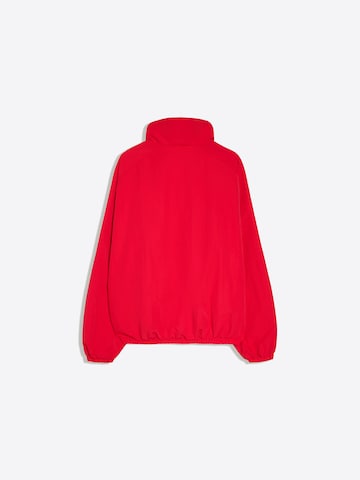 Giacca di mezza stagione di Bershka in rosso