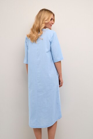 Robe 'Kia' Kaffe en bleu