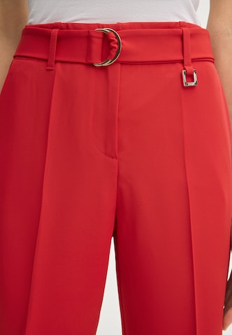 Regular Pantalon à plis 'Penja' JOOP! en rouge