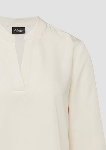 s.Oliver Blouse in Beige