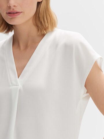 OPUS - Blusa 'Feliso' em branco