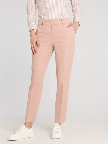 Coupe slim Pantalon à plis MORE & MORE en rose : devant