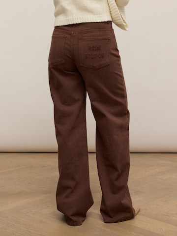 noar studios Wide leg Τζιν σε καφέ