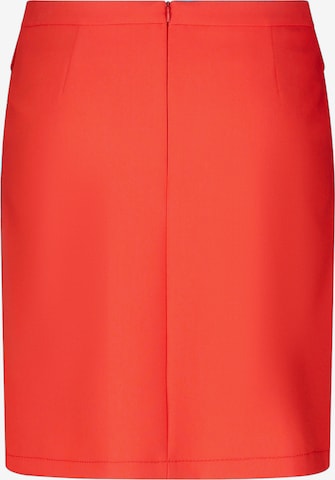 Betty Barclay Skirt in Red
