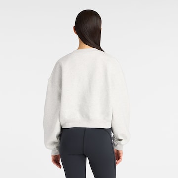 new balance Sweatshirt 'Trackside' in Grau