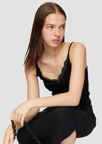 QS Top in Schwarz