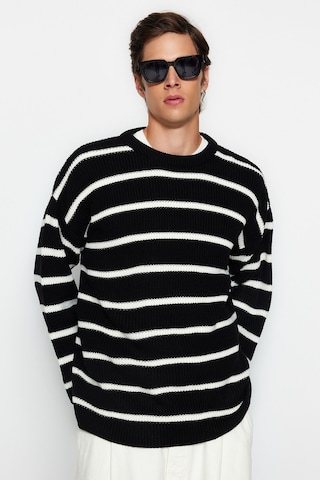 Pullover di Trendyol in nero: frontale