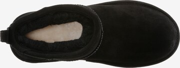 Bearpaw Boots in Schwarz
