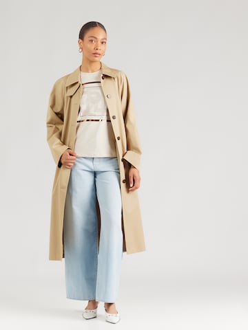 COMMA Μπλουζάκι σε μπεζ