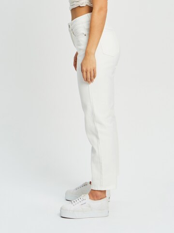 Calli Regular Jeans 'LUNA' in Wit