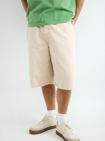 BALMOHK Loosefit Farkut värissä beige: etupuoli