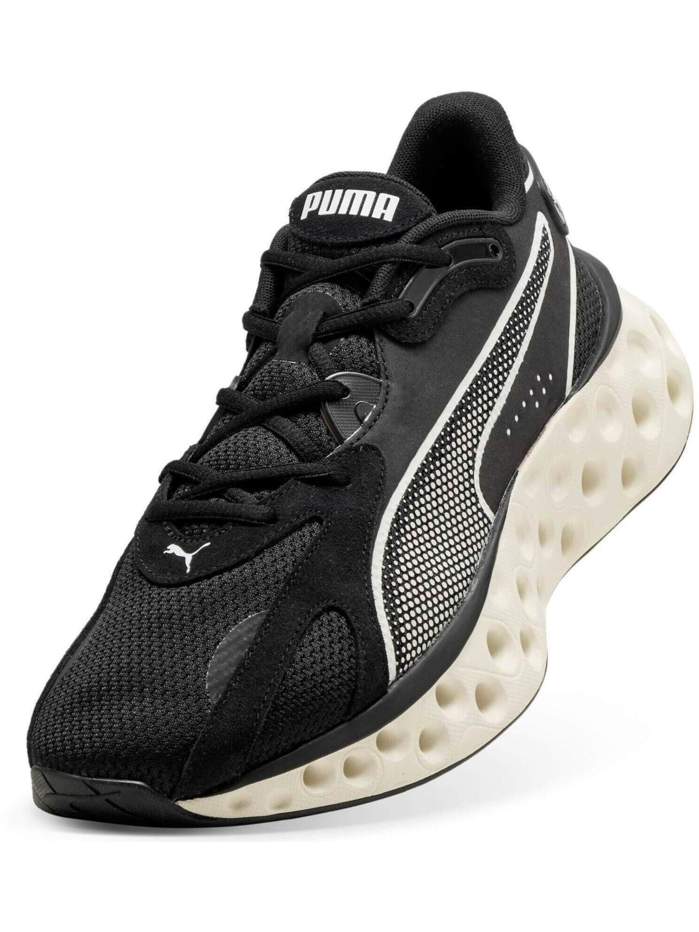 Scarpa sportiva 'Softride' di PUMA in nero
