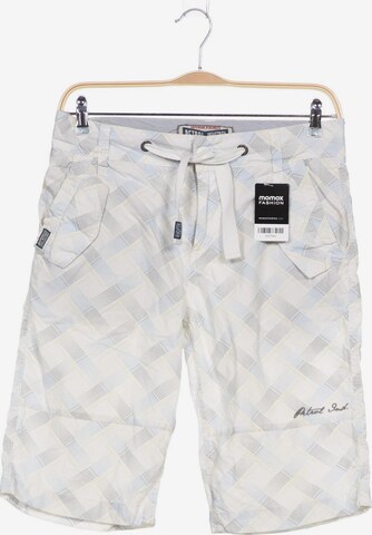 Petrol Industries Shorts in 33 in White: front