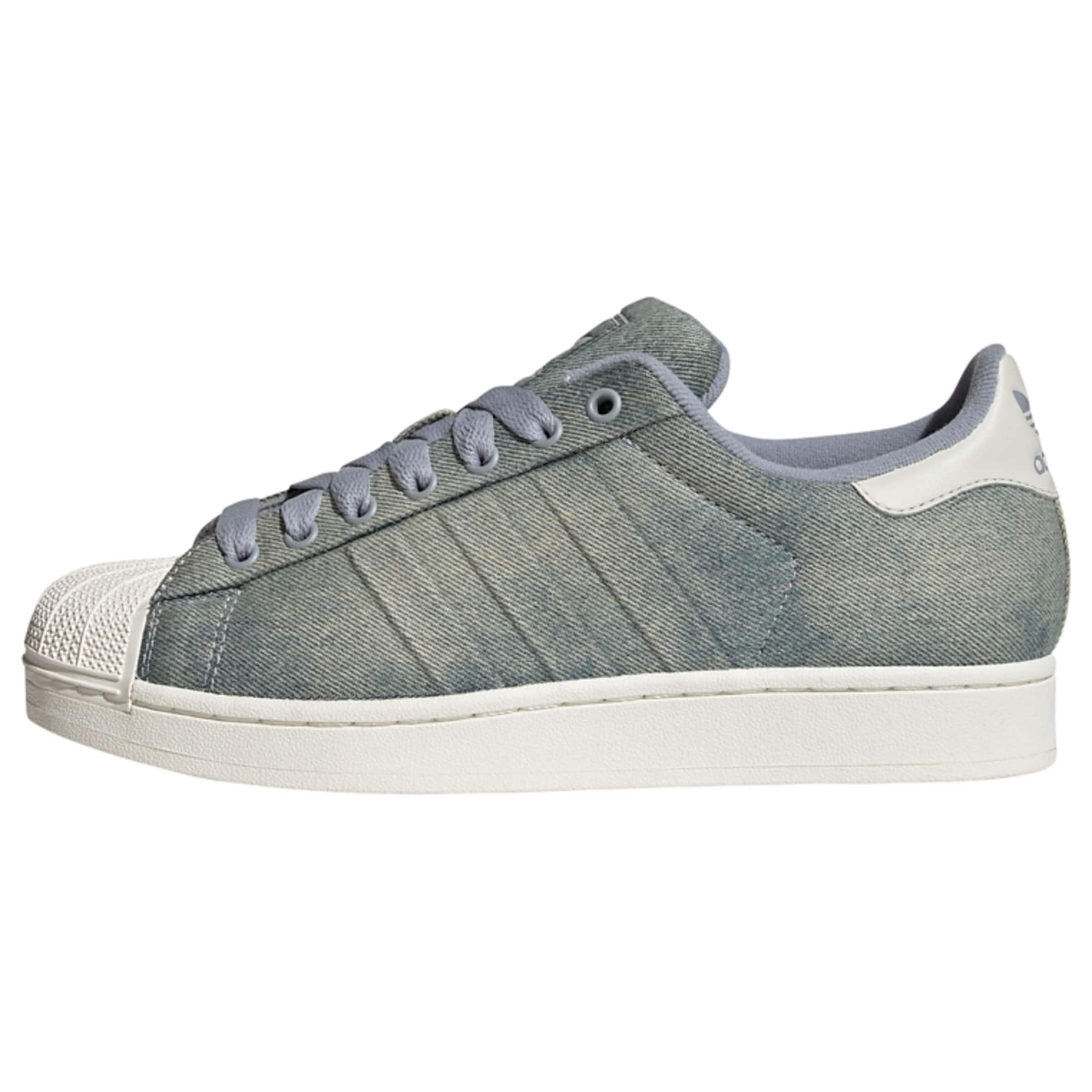 Baskets basses 'Superstar II' ADIDAS ORIGINALS en gris : devant