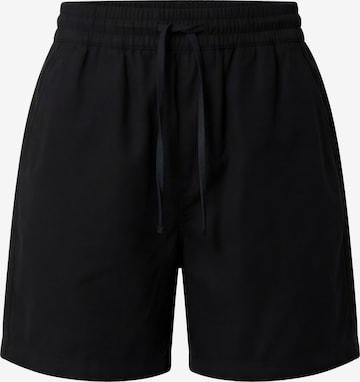 QS Regular Shorts in Schwarz: Vorderseite
