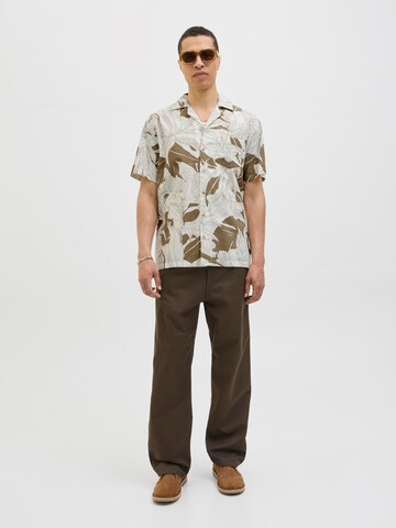 Coupe regular Chemise JACK & JONES en blanc