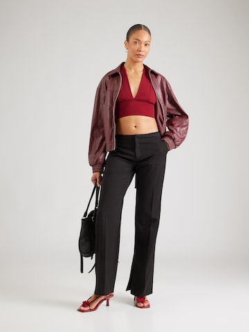 ABOUT YOU Toppi 'Ayana' värissä punainen