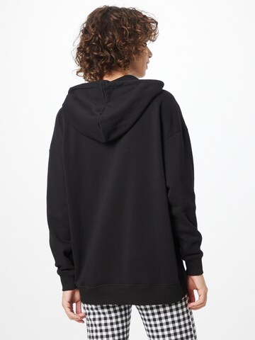 PIECES Sweatshirt 'Chilli' in Black