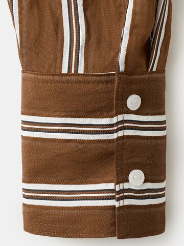 Camicia da donna 'SALSI' di MANGO in marrone