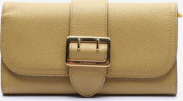 BURBERRY Geldbörse / Etui One Size in Gelb: predná strana