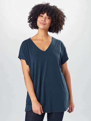 T-shirt 'Clina' KAFFE CURVE en bleu : devant