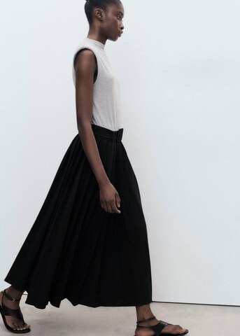 MANGO Kleid in Schwarz