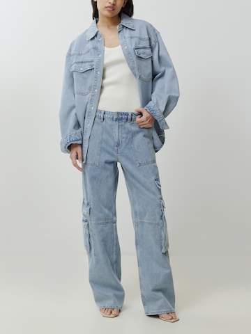 EDITED Regular Jeans 'Fili' in Blau
