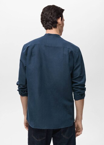 Coupe regular Chemise 'Chennai' MANGO MAN en bleu