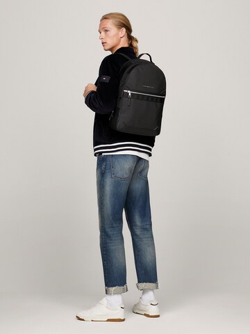 TOMMY HILFIGER Backpack in Black