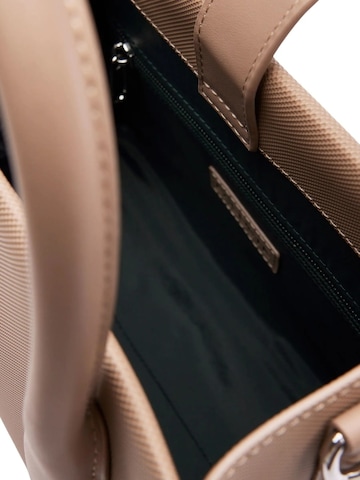 LACOSTE Handtas 'Lacoste Sac à main Daily City Taupe' in Beige
