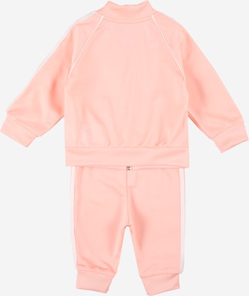 ADIDAS ORIGINALS Regular Joggingpak in Roze