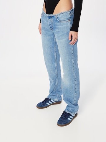 WEEKDAY Regular Jeans 'Arrow' in Blauw: voorkant