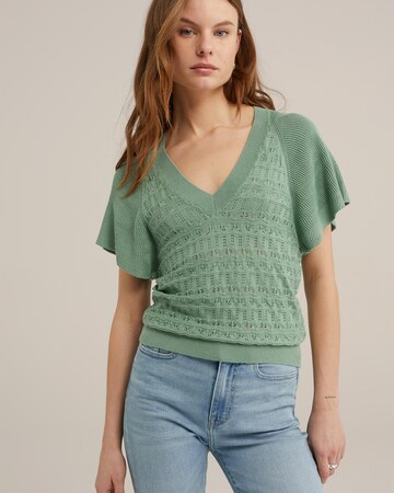 WE Fashion Sweater in Green