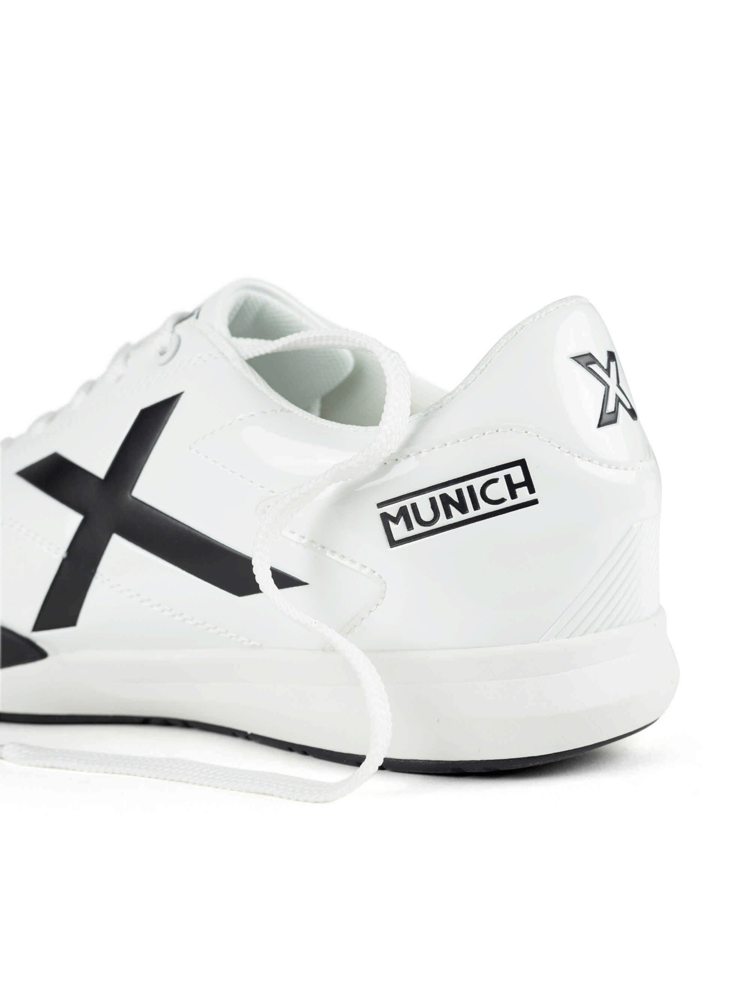MUNICH Sneakersy niskie 'M39' w kolorze biały