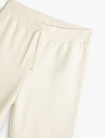 Koton Tapered Broek in Beige