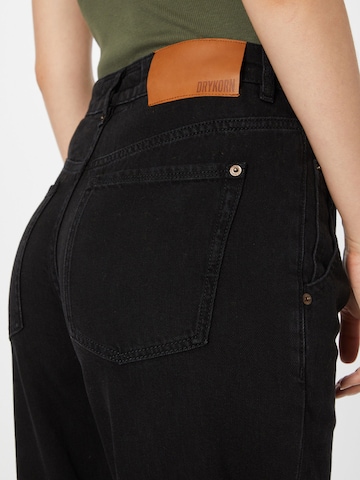 DRYKORN Regular Pleat-front jeans 'Decide' in Black