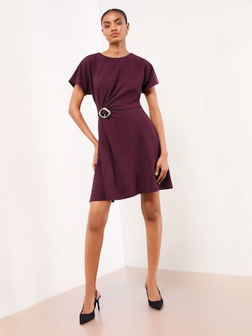 Robe Lipsy en violet