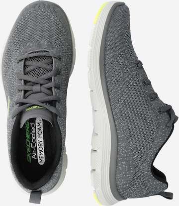 SKECHERS Rövid szárú sportcipők 'Advantage 4.0' - szürke