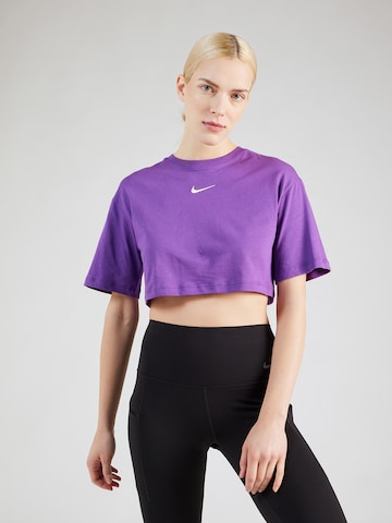 Nike Sportswear - Camisa em roxo: frente