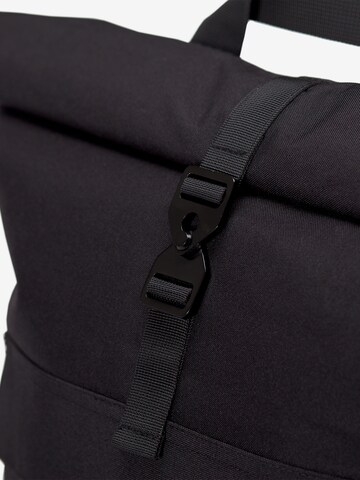 Ucon Acrobatics Backpack 'Jasper Medium Stealth' in Black