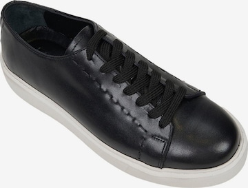 Desa Sneaker low in Schwarz: Vorderseite
