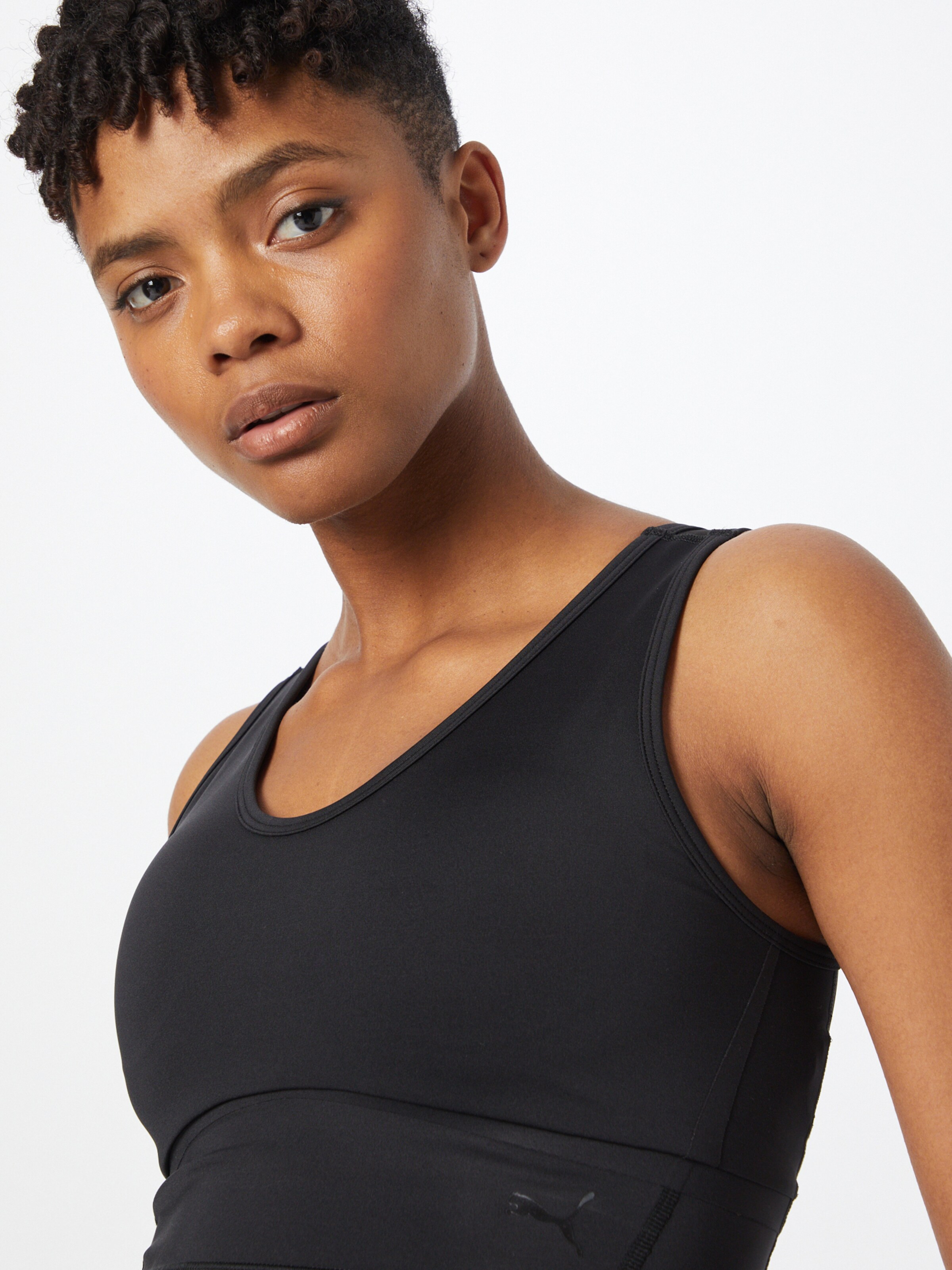Frauen Sportbekleidung PUMA Sporttop in Schwarz - IZ43151 Frauen Sportbekleidung PUMA Sporttop in Schwarz - IZ43151