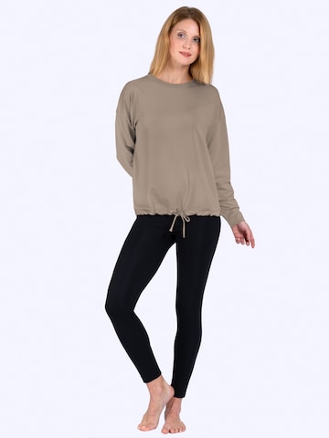Magadi Athletic Sweater 'Gigi' in Beige