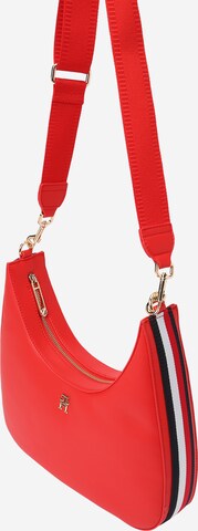 Sac à bandoulière 'ESSENTIAL' TOMMY HILFIGER en rouge